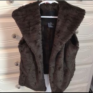 Me Jane faux fur vest